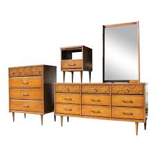 Looking around this is the only set we both really liked. 1950 Bassett Bedroom Furniture Search Your Favorite Image