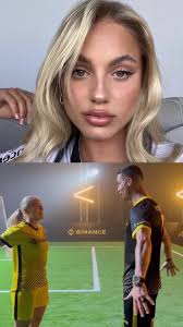 CR7 X ANA MARIA MARKOVIC SIUUU ! RONALDO FAIT LE SIU AVEC MARKOVIC ! CR7  TOTY EAFC 24? ACTU GOAT #ronaldo #cr7 #cristianoronaldo  #cr7cristianoronaldo #anamariamarkovic #anamaria #anamarkovic ...