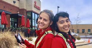 Hey Parents These Jobs Hire Your 14 15 Year Old Teens Hip2save