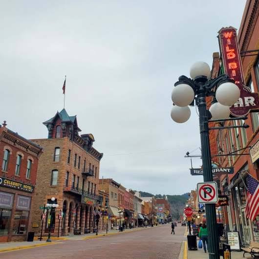 Deadwood, South Dakota: The Epitome of the Wild West – Fernweh, An Ache for  Distant Places