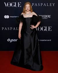 Vogue Summer Ball has officially rolled out its red carpet at the @ sydneyoperahouse as part of #ForcesOfFashion, and the guests—from speakers  #JacobElordi to #HaileyBieber—are dressed in their black-tie finest. Head  to the