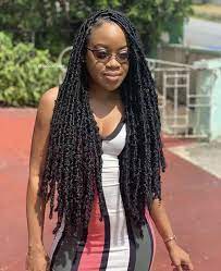 What Kind Of Hair Do You Use For Messy Locs Depending On Your Desired Length And Exact Look A Mixture Of Bobbi Hair Pictures Hair Styles Faux Locs Hairstyles