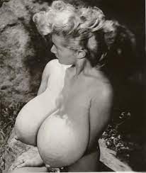Monster Tits Vintage - 74 porn photo