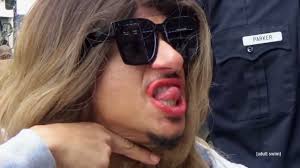 Eric Andre, Wig Prank : r/videos