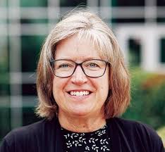 Sun Prairie teachers dissent aired at school budget hearing