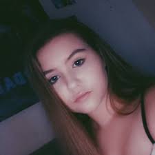 Kami Chadwick (@polkadotgirlk)