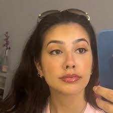 Lauren Mclemore's Instagram, Twitter & Facebook