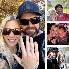 Drake's longtime friend, Chubbs, recently announced that he got engaged 💍  Wondering what Drake is still waiting for ⁉️ Same here #Bloom