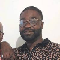 200+ perfiles de «Everett,»