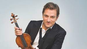 Chamber music is central to renaud capuçon's career and he regularly performs with his brother gautier and the young french pianist frank braley. Munchner Philharmoniker Mit Alain Altinoglu Und Renaud Capucon Br Klassik Concert Br Klassik Bayerischer Rundfunk