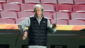 Jorge jesus elogia, aponta virtudes e defeitos e esclarece: The Ball Jorge Jesus Statements Echo In Spain Benfica Time24 News