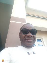 RELATIONSHIPS ADVICE QUOTES* “It is better to give than to receive" can be  applied to MANY circumstances; relationships are not one of them. Two  people should contribute to a union. When one