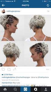 Whether you have decided to embrace your true colour with short hair or long, trying different hairstyles can act as a perfect way to deal with the inevitable demarcation line. Best Hairstyles For Growing Out Short Hair Novocom Top