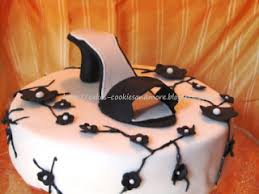 Schuhe die aussehen wie kuchen und andere leckereien kaiserslautern germany on etsy since 2019. Dornroschens Schuh Fondanttorte Mit Schuh Cakes Cookies And More