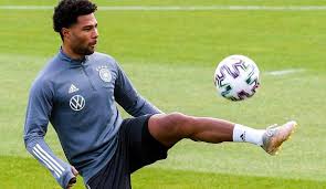 Der offensivmann vom fc bayern. Dfb Team Pressekonferenz Mit Serge Gnabry Und Marcus Sorg Zum Nachlesen
