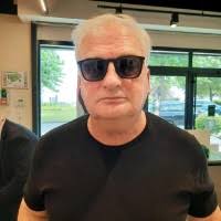 70+ "Yves-noel" profiles