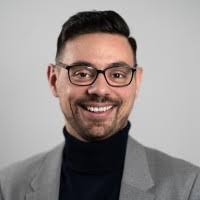 40+ Profile mit dem Suchbegriff „Thomas Lind“