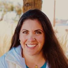 Ashley Quintana's Instagram, Twitter & Facebook