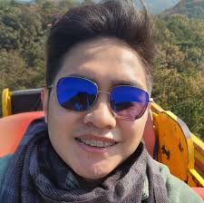 I miss u all guys. . .nice to recall memories. comment what reminds you  most