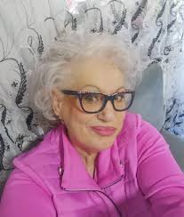 Nakon raskida sa Minom Vrbaški