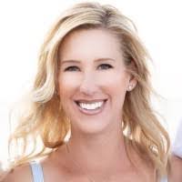 Leah Mccoy's Instagram, Twitter & Facebook