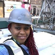 Lakisha Downs's Instagram, Twitter & Facebook