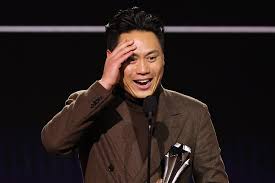 Wicked' Director Jon M. Chu Jokes About Oscar Snub at Critics' Choice