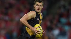 Footage Emerges Of Drunk Tigers Star Martin Confronting Woman
