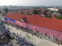 Maybe you would like to learn more about one of these? Smk Clifford Hasilkan Jalur Gemilang Gergasi
