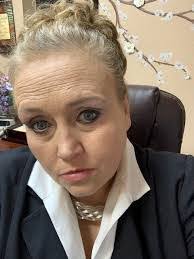 Sonya Bishop's Instagram, Twitter & Facebook