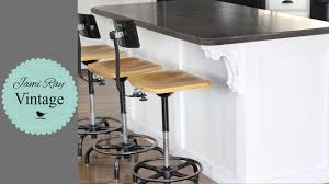 Get fast & free us shipping + quantity price breaks on orders of 2 or more corbels. How To Trim A Kitchen Island Using Corbels Youtube