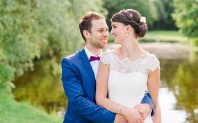 Auf schloss matzen ist alles für den schönsten tag im leben bereit! Summerfeeling Hochzeit Auf Schloss Blutenburg Jung Und Wild Design