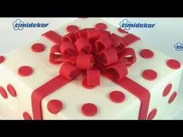 Tutoria Fiocco In Pasta Di Zucchero How To Make A Fondant Bow Cake Decorating Youtube Pasta Di Zucchero Zucchero Fiocchi
