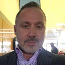 How to Build Confidence When Dealing with Difficult Customers