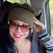 I have a phone interview today and someone told me to "just be myself" so  l'm not going to answer the call. 🤷‍♂️