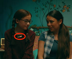 When we finally learned what was in all those love notes peter kavinsky had given lara jean, and they were not only about how gorgeous she was, but also about how smart she was and how the two of them connected on * 32 tumblr posts you'll enjoy if you love to all the boys i've loved before. 17 Little Details In To All The Boys I Ve Loved Before That Will Make You Love It Even More