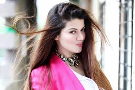 Kainaat Arora Height Weight Age Affairs Salary Family Net Worth 3 kainaat arora instagram, facebook, and twitter. kainaat arora height weight age