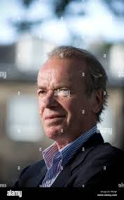 Louis Amis's Instagram, Twitter & Facebook