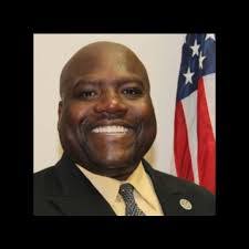 Sean Wall's Instagram, Twitter & Facebook