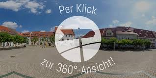 Die rotkäppchen sektkellerei freyburg mit ihren historischen kelleranlagen kann ganzjährig besichtigt werden. Marktplatz Und Rathaus Freyburg Unstrut Erlebnisland De