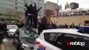 Baltimore Riots Looting Tears Gas Clash Protesters Freddy Gray Protest E Baltimore Riots Baltimore
