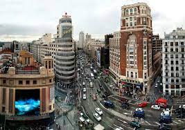 Consulta las últimas noticias, partidos, estadísticas, goleadores, plantilla, jugadores estadio y toda la actualidad del equipo blanco. Beste Reisezeit Fur Madrid Klima Und Wetter 3 Monate Zu Vermeiden