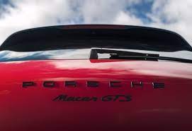 2017 Gts Macan Porsche 720p Wallpaper Hdwallpaper Desktop Porsche Porsche 911 Gts Nissan Skyline Gt