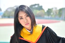 Make up perpisahan smp modern. Kamu Bisa Lho Make Up Sendiri Dengan 5 Tutorial Make Up Natural Untuk Wisuda Yang Simpel