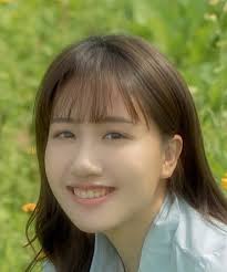 Chen Zhen Ni (陈贞妮)