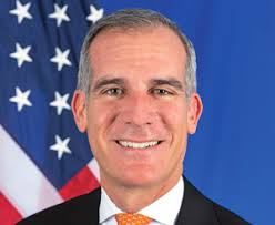 New Institute in Town