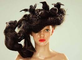 Bagi para wanita, anda tentu ingin tampil dengan cantik dan sempurna, dan itu berarti harus memperhatikan penampilan mulai dari ujung kaki hingga ke bagian mahkota anda. Dari Rambut Tomat Hingga Nanas Ini Hairstyle Teraneh Yang Pernah Ada Yukepo Com