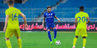 العين نملك لاعبين مميزين وكنا قادرين على خطف الفوز أمام الهلال Soccer Field Soccer Sports