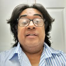 Roland Plummer's Instagram, Twitter & Facebook