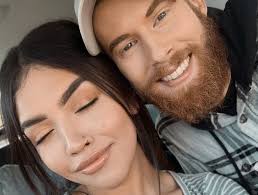 I Was Homeless Living Out Of My Car And Now I'M A Famous Youtuber With Over  22 Million Followers - The Mirror Us